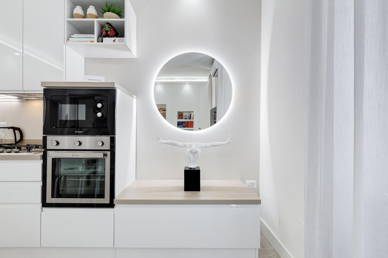 Bmga L The White Crown Apartment In Testaccio Roma Ngoại thất bức ảnh