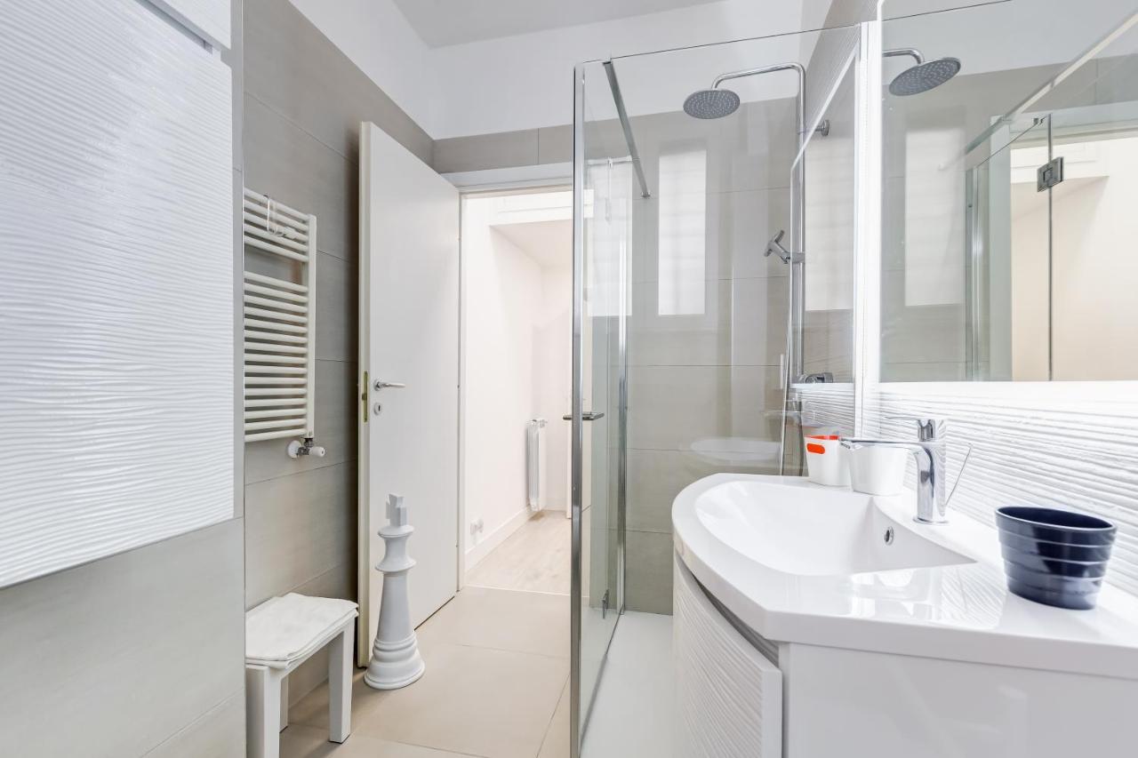 Bmga L The White Crown Apartment In Testaccio Roma Ngoại thất bức ảnh