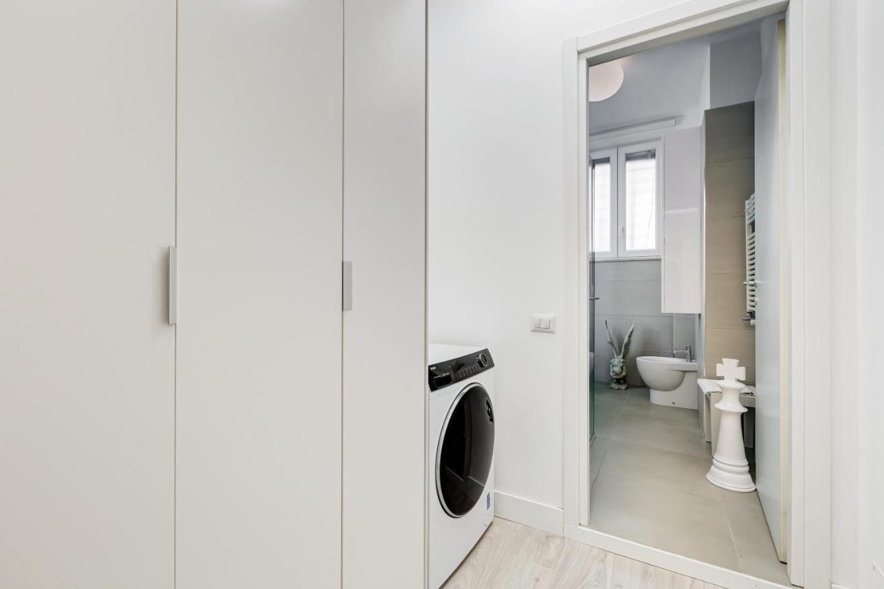 Bmga L The White Crown Apartment In Testaccio Roma Ngoại thất bức ảnh