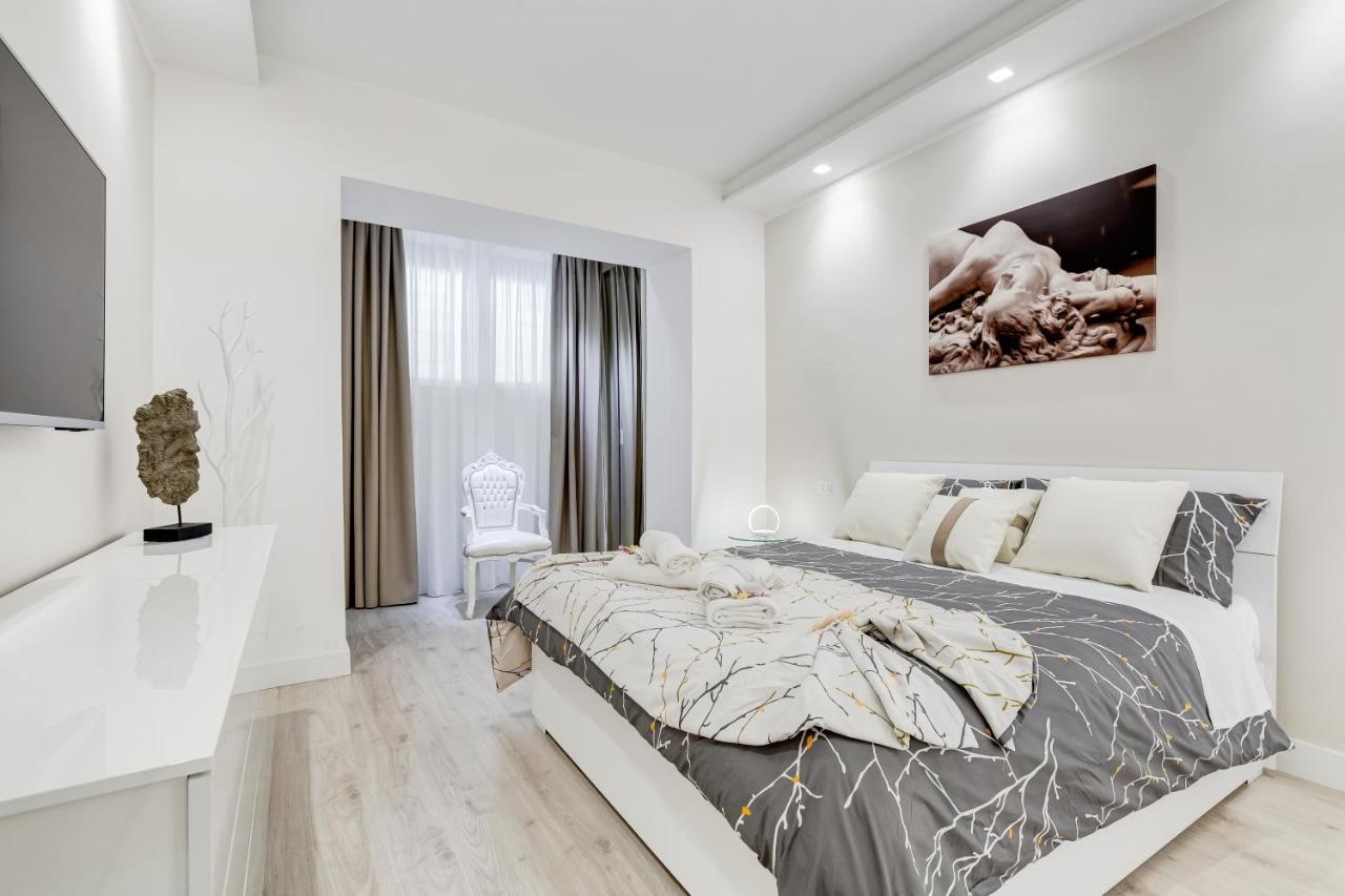 Bmga L The White Crown Apartment In Testaccio Roma Ngoại thất bức ảnh